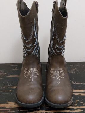 Boy's Brown Western Stitch Leather Work Boots